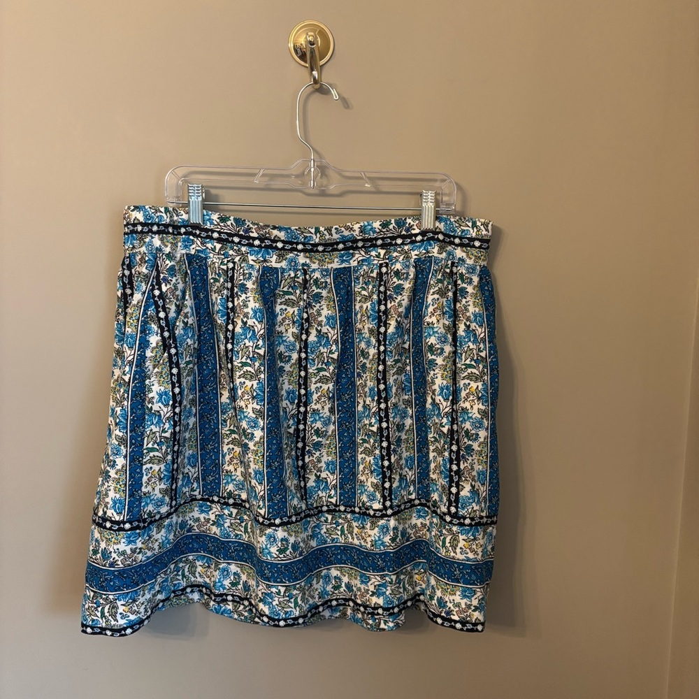 LOFT Blue & White Floral-Striped Mini Skirt